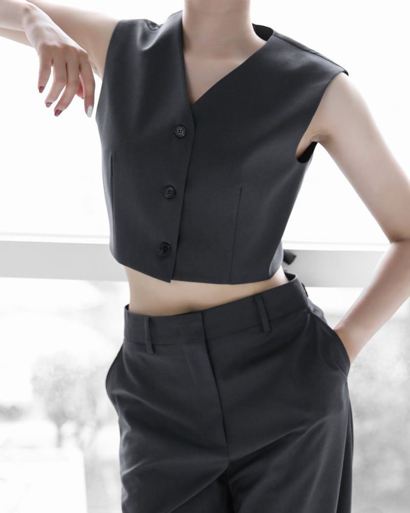 Paper Moon - Korean Women Fashion - #womensfashion - Three Button Tailored Crop Vest - 5