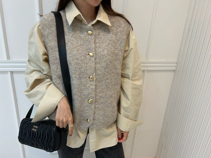 Pearls room - Korean Women Fashion - #momslook - Button Vest - 10