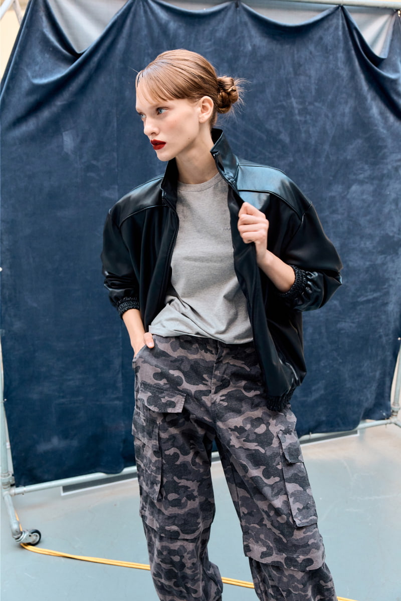 Project Wave - Korean Women Fashion - #restrostyle - Military Two Way Zipper Pants - 4