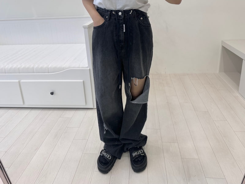 Something - Korean Women Fashion - #momslook - Miu Vintage Denim Pants - 7