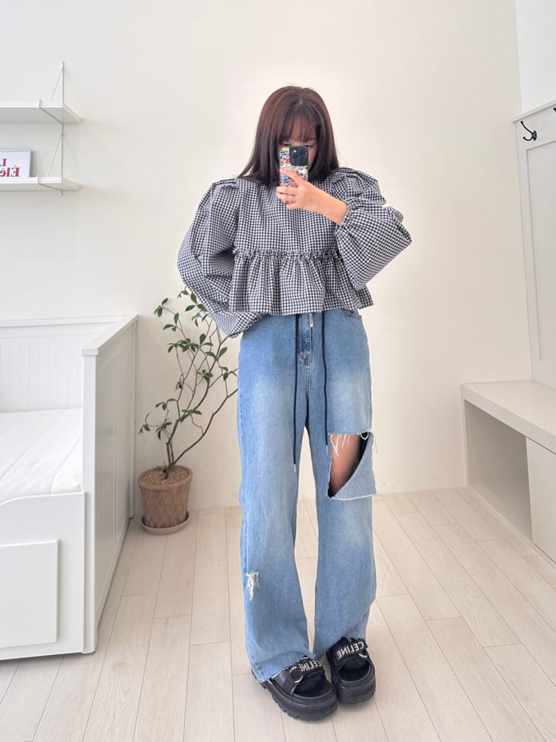 Something - Korean Women Fashion - #momslook - Miu Vintage Denim Pants - 4