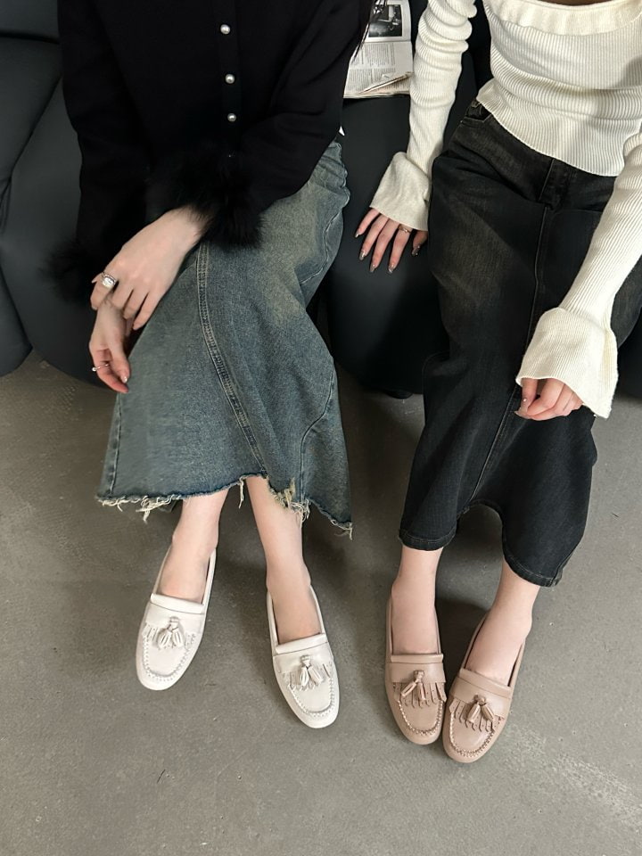 Vade - Korean Women Fashion - #momslook - Soft Square Tessel Loafer - 11