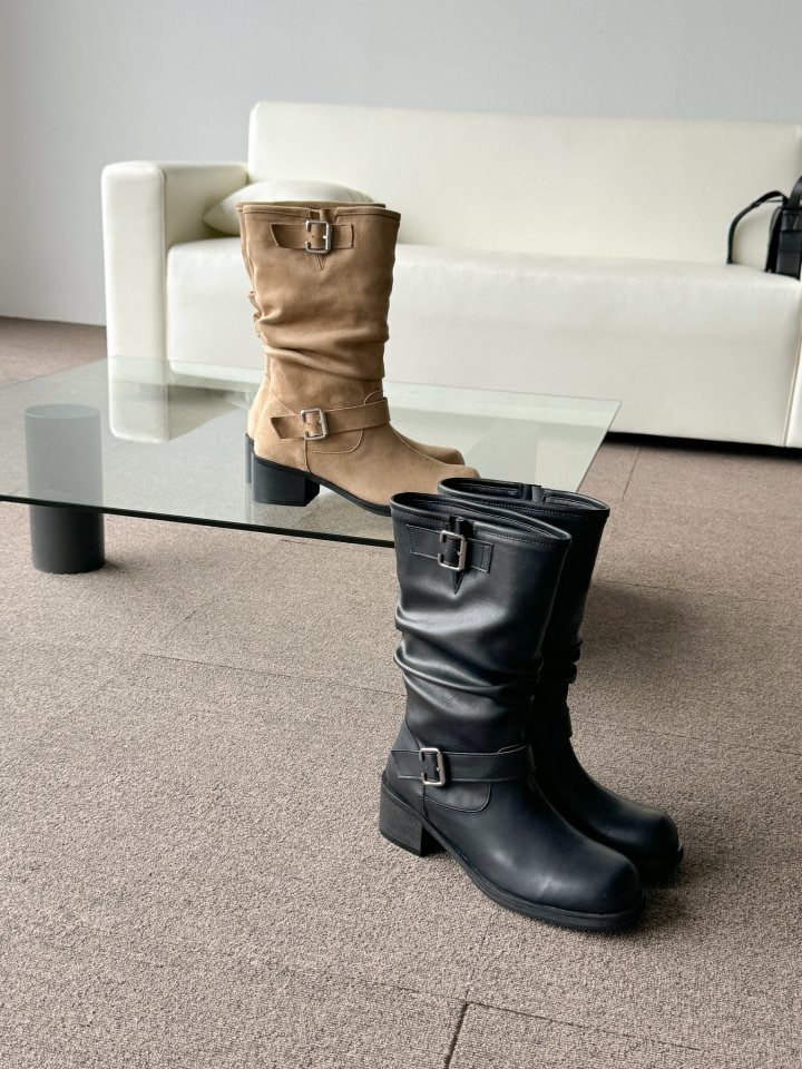 Vade - Korean Women Fashion - #momslook - Vecro Buckle Half Middle Boots - 5