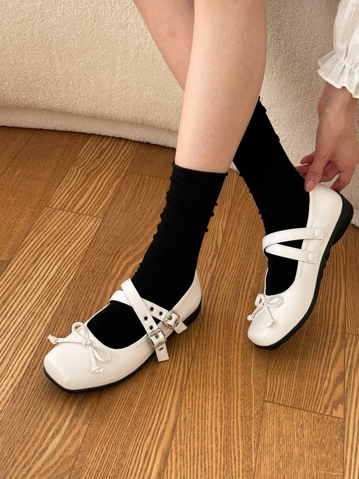 Vade - Korean Women Fashion - #shopsmall - Ribbon Strap Flat - 2