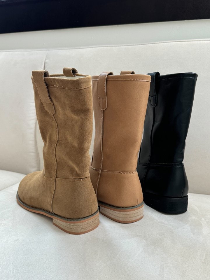 Vade - Korean Women Fashion - #womensfashion - Basic Round Walker Boots - 2