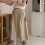 Nua Back Band Flare Pleats Skirt