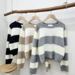 Stripe Rount Knit Top