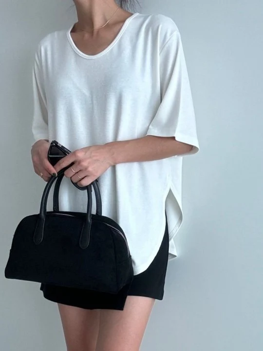 Holic Round Tee