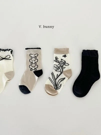 Pearl Ribbon Socks Set