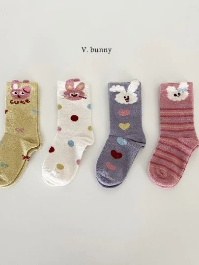 Heart Rabbit Socks Set