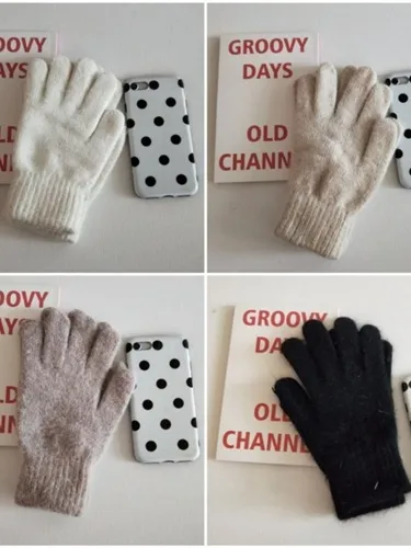 Soft Gloves