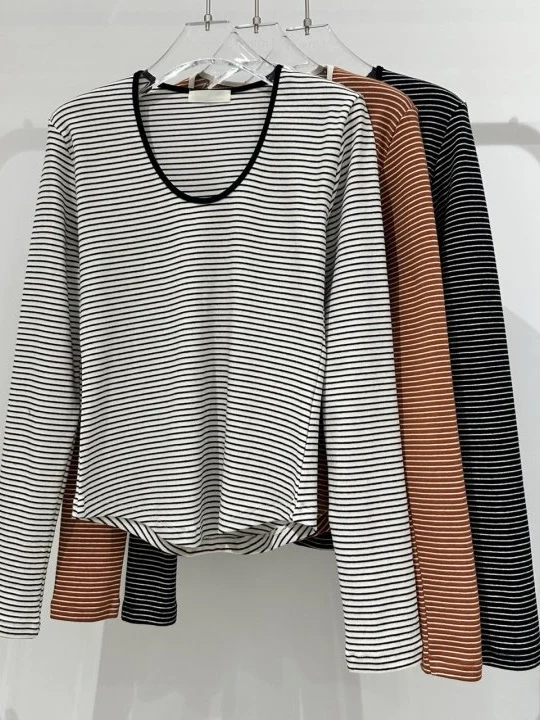 Stripe U Neck Tee