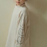 Kainu Raglan Mockneck Tee