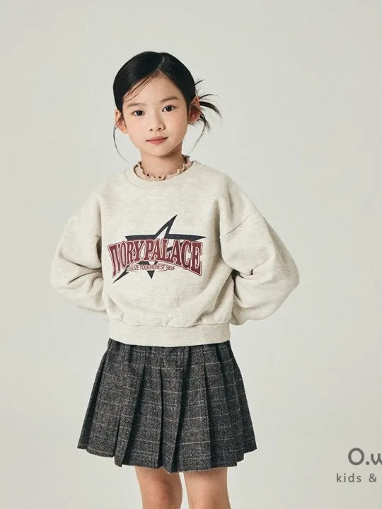 Star Semi-crop Brushed Sweatshirt