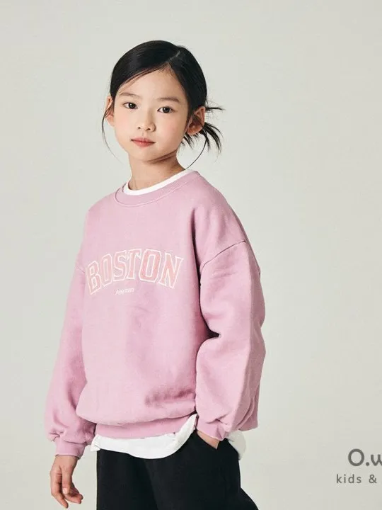 Boston Brushed Sweatshirt (with Mom)