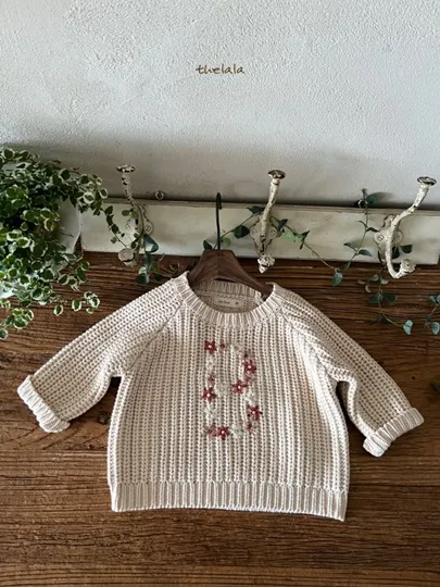 BB Sweater