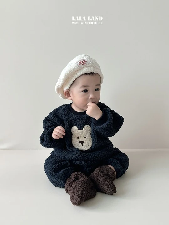 Puddle Bread Hat