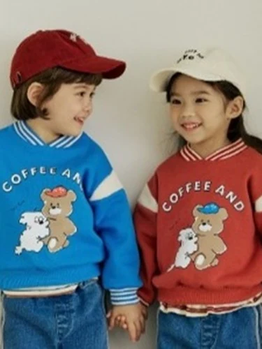 Hat Bear Sweatshirt