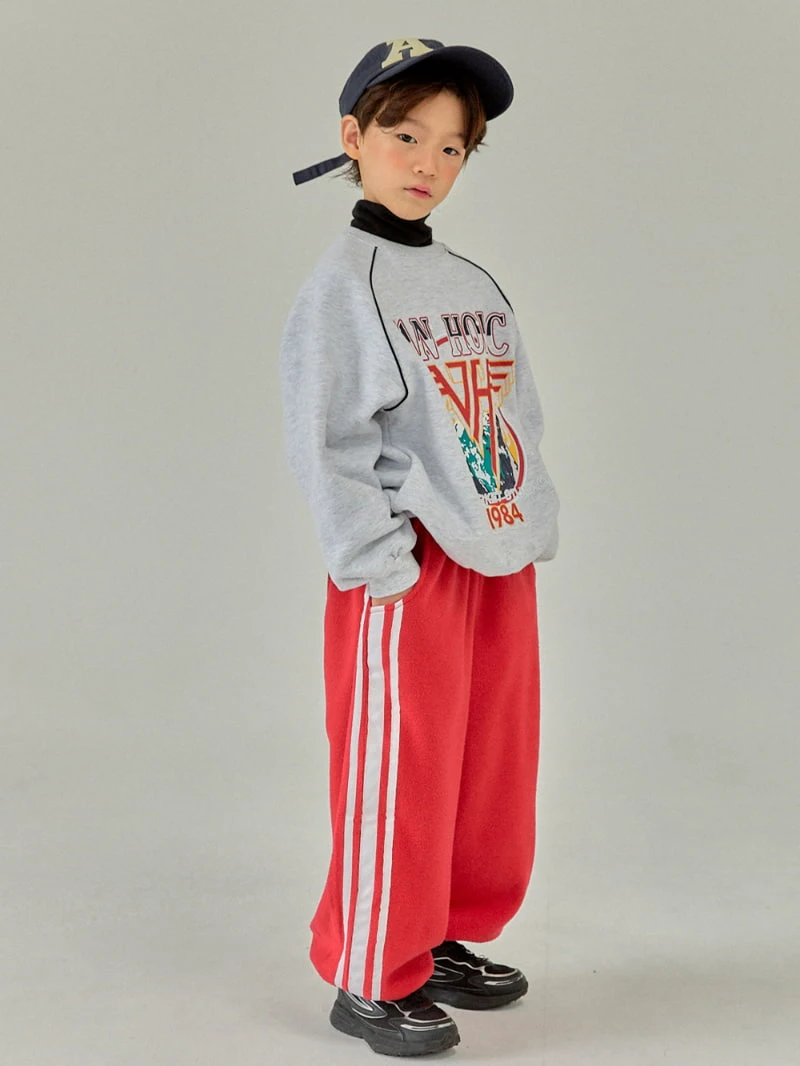 A-Market - Korean Children Fashion - #designkidswear - Half Holic Sweatshirts - 2