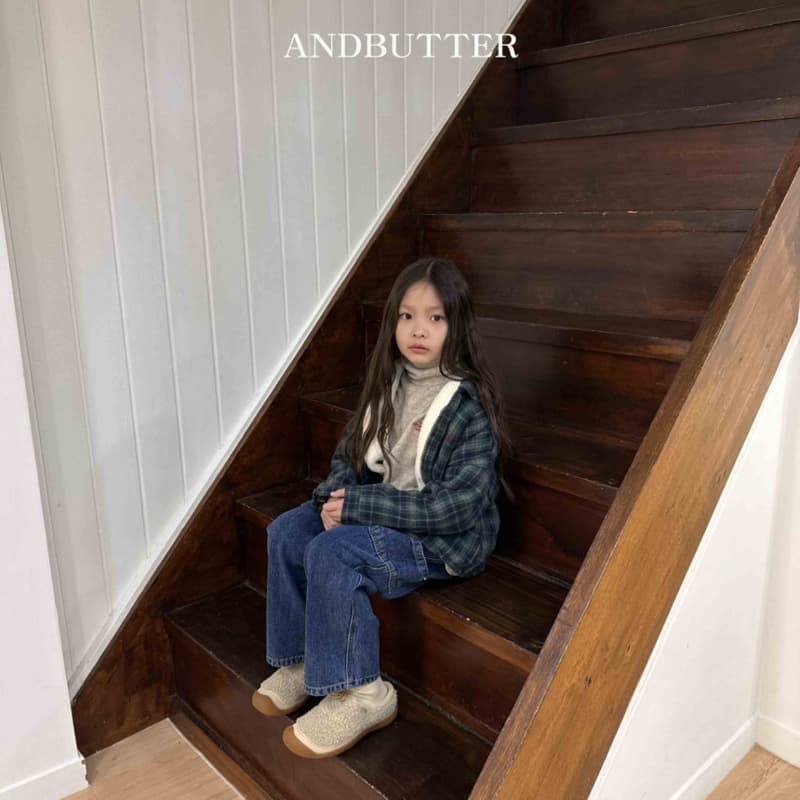 Andbutter - Korean Children Fashion - #magicofchildhood - Rivet Brushed Denim Pants - 10