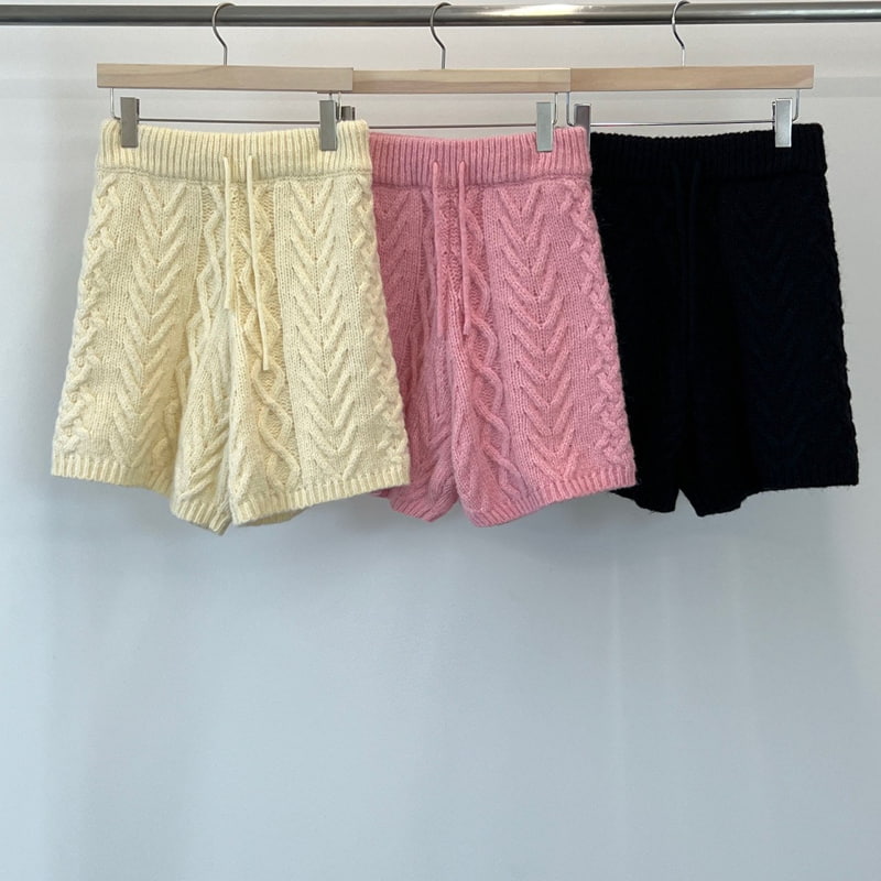 Another Avenue - Korean Women Fashion - #womensfashion - Wool Twist Knit Shorts