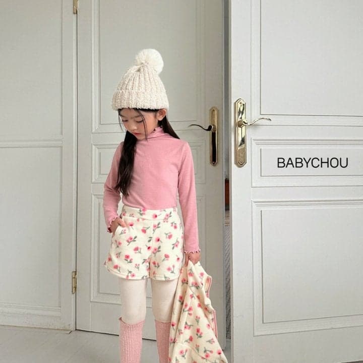 Babychou - Korean Children Fashion - #kidsshorts - Flower Fleece Short Pants - 5