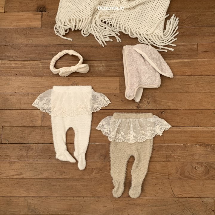 Bebe Holic - Korean Baby Fashion - #babyoninstagram - Lace Foot Leggings - 2