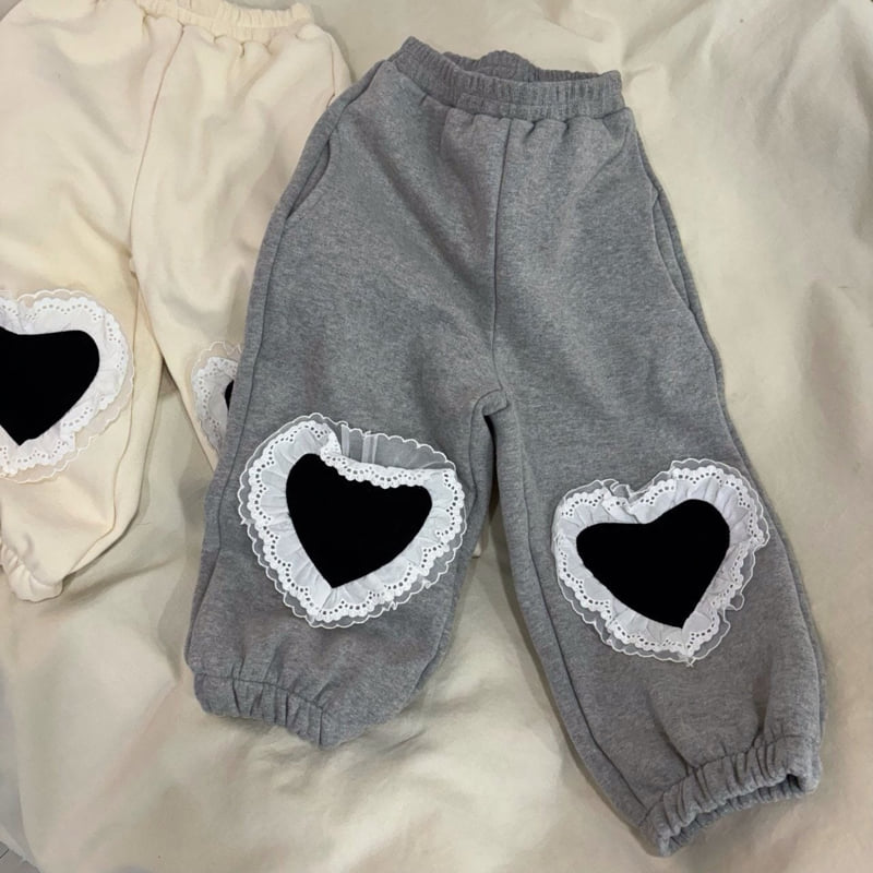 Bobo j - Korean Children Fashion - #prettylittlegirls - Knee Heart Pants - 2