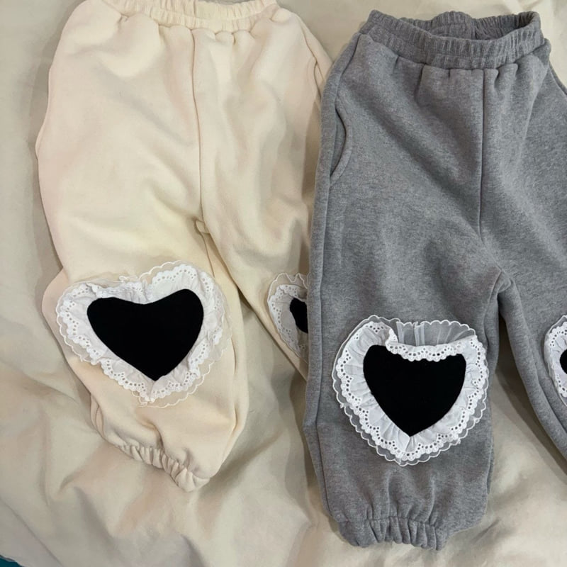 Bobo j - Korean Women Fashion - #womensfashion - Knee Heart Mom Pants - 2