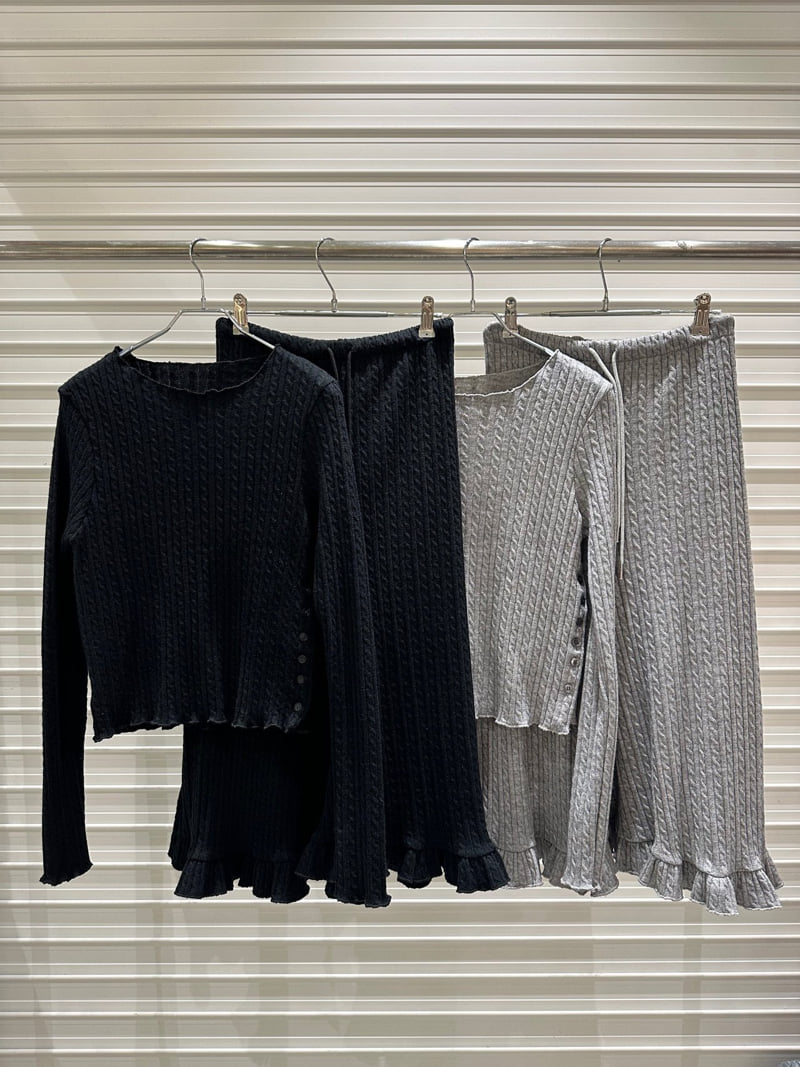 Bricklane - Korean Women Fashion - #shopsmall - Twist Knit Top