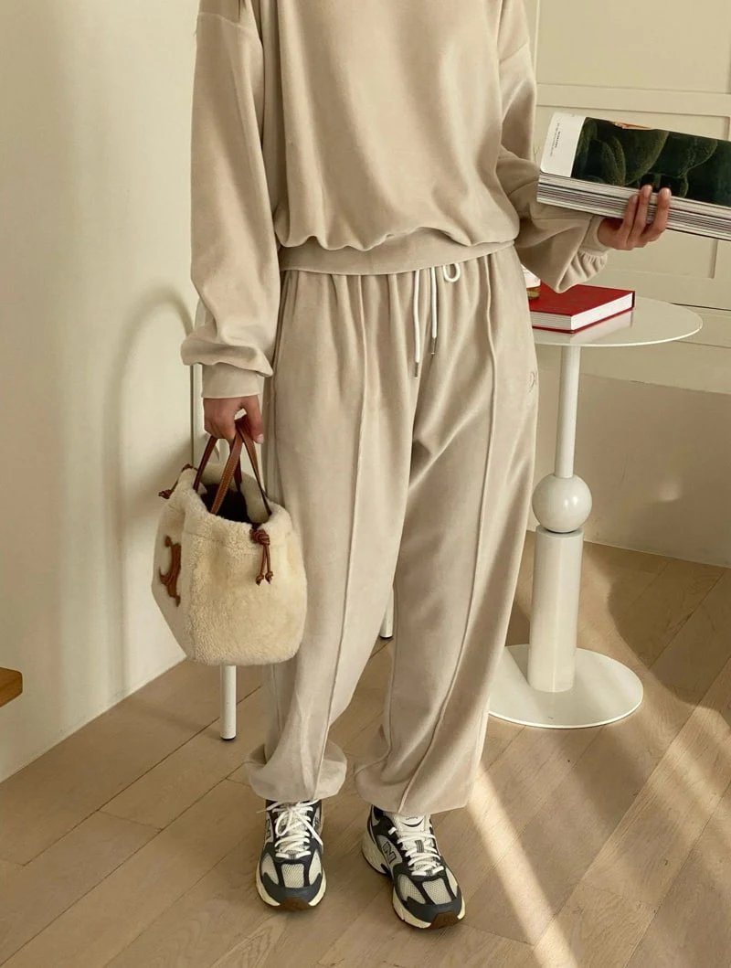 Diana - Korean Women Fashion - #womensfashion - Pintuck Veloure Pants - 6