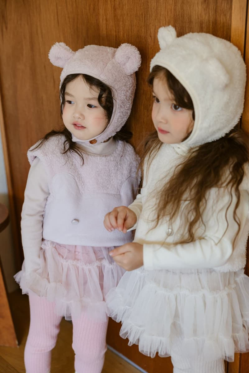 Flo - Korean Baby Fashion - #babyoninstagram - Toto Loafer Vest