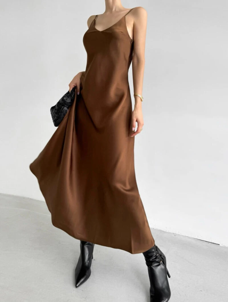 Inssense - Korean Women Fashion - #momslook - Back Point Silhouette Maxi Silky Dress - 11