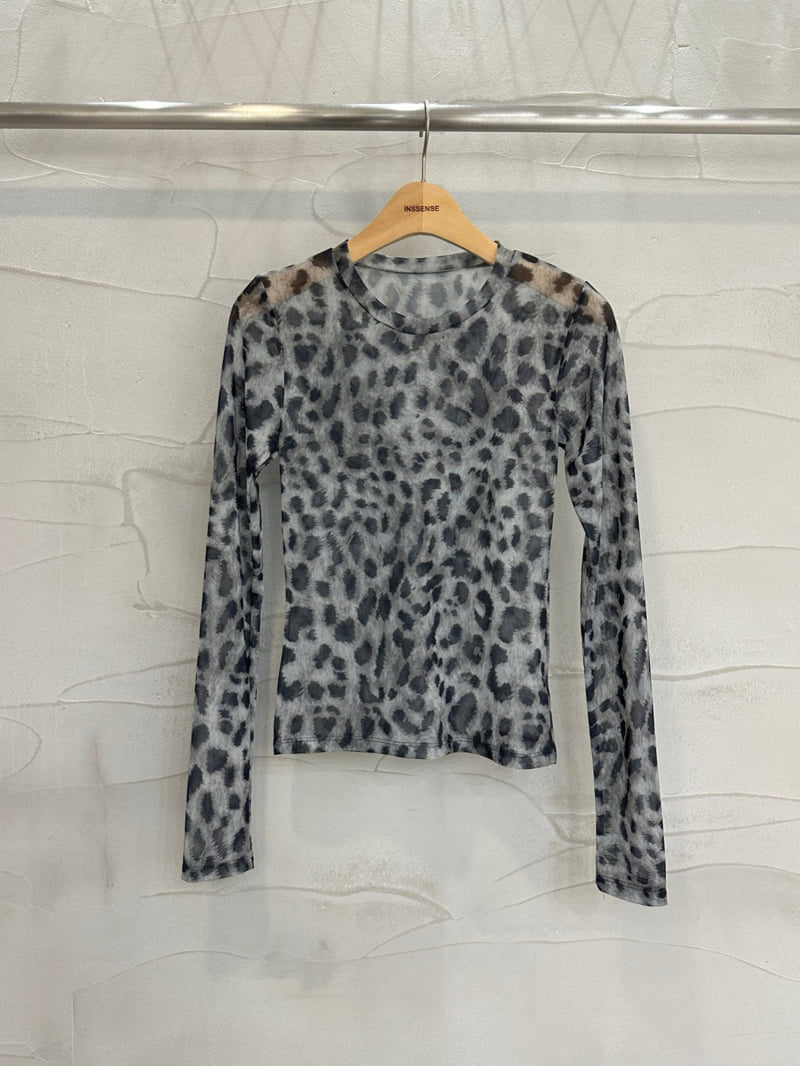 Inssense - Korean Women Fashion - #thatsdarling - Leopard Print Long Sleeve Slim Tee - 12