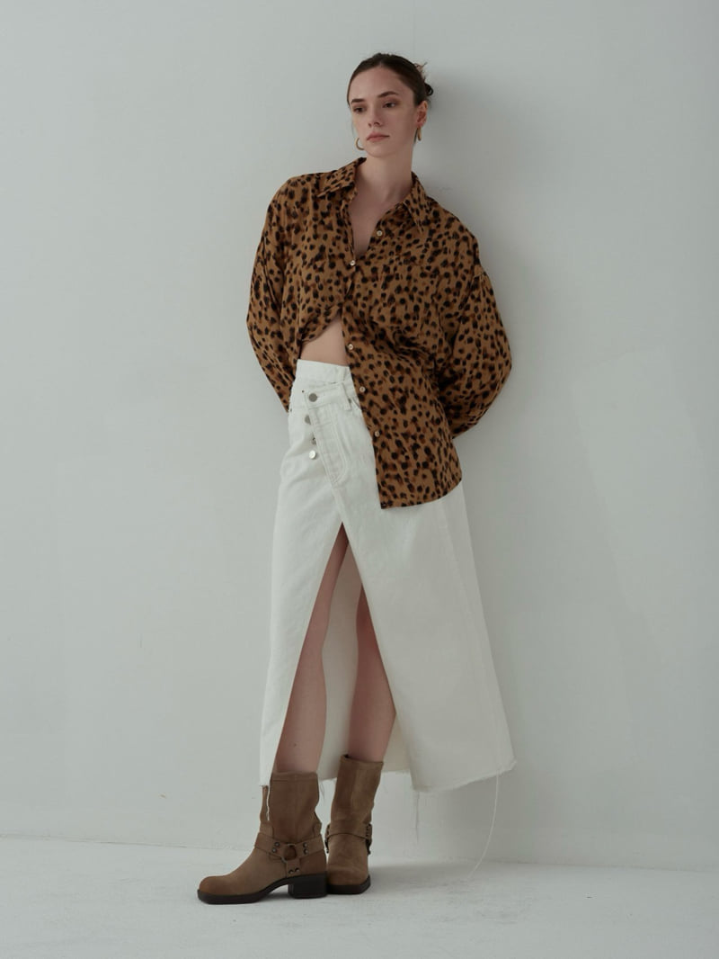 Inssense - Korean Women Fashion - #womensfashion - Oversized Leopard Print Shirt - 7