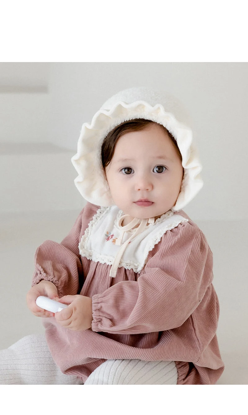 Kids Clara - Korean Baby Fashion - #babyboutique - Liru Frill Winter Baby Bonnet