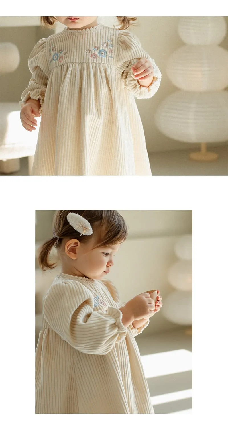 Kids Clara - Korean Baby Fashion - #babyoutfit - Biela Baby Dress - 4