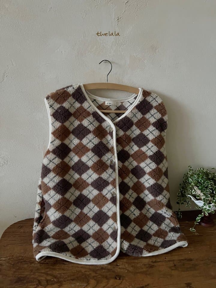 Lala - Korean Women Fashion - #thelittlethings - Mom Argyle Vest - 9