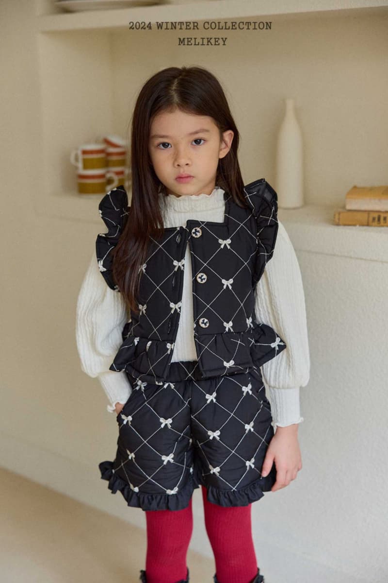 Melikey - Korean Children Fashion - #childrensboutique - Quilted Embroidered Shorts - 3