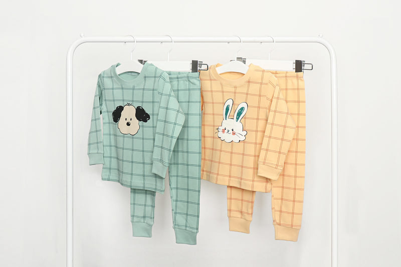 Mellis - Korean Children Fashion - #toddlerclothing - Check Rebbit Fleece Easywear - 12