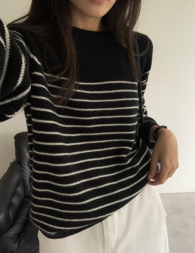 Moani - Korean Women Fashion - #momslook - Botte Stripe Knit Pullover - 3