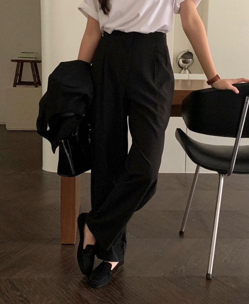 Moani - Korean Women Fashion - #momslook - Pintuck Wide Slacks - 2