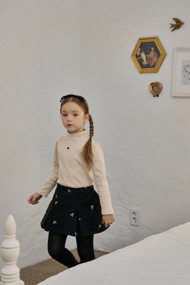 Momo Ann - Korean Children Fashion - #littlefashionista - Sally Half Trutelenck Tee - 9