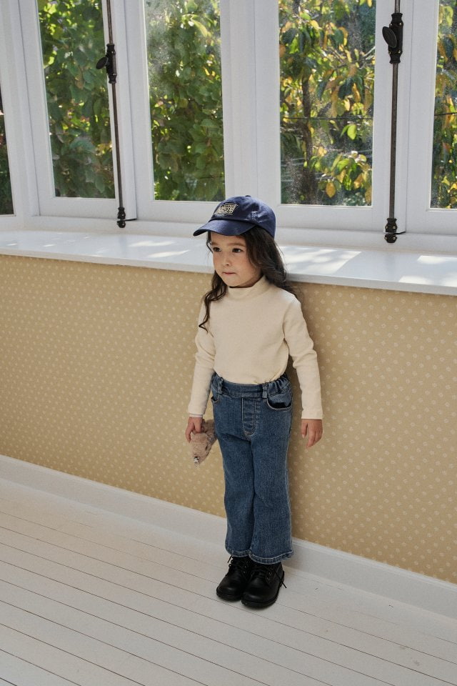 Momo Ann - Korean Children Fashion - #minifashionista - Winter Denim Bootscut Pants