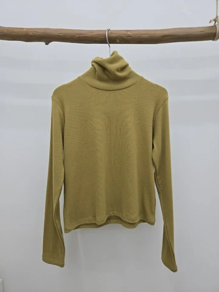 Most - Korean Women Fashion - #shopsmall - Reve Turtleneck Tee - 2