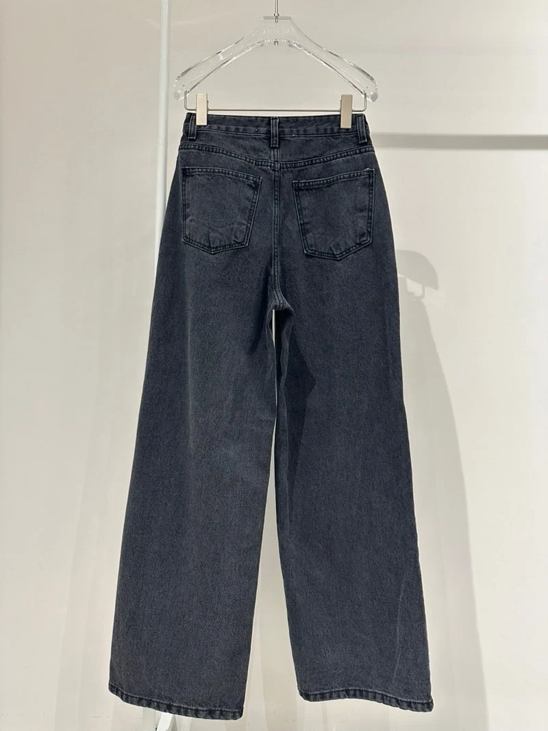 Neroli36 - Korean Women Fashion - #vintagekidsstyle - Black Straight Denim Pants - 2