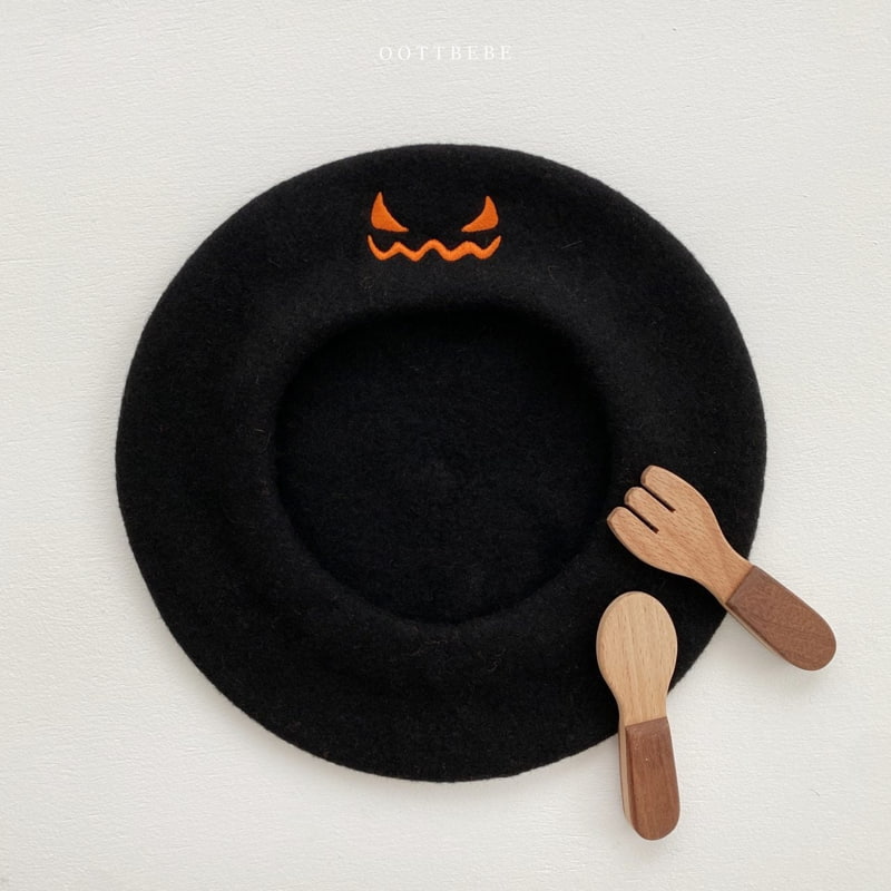 Oott Bebe - Korean Children Fashion - #minifashionista - Halloween Wool Beret - 3