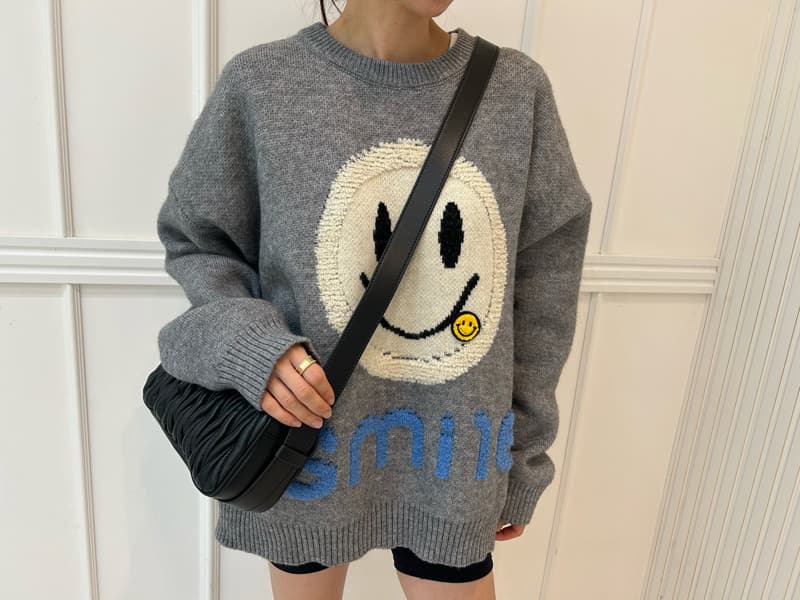 Pearls room - Korean Women Fashion - #vintageinspired - Smile Knit Sweater