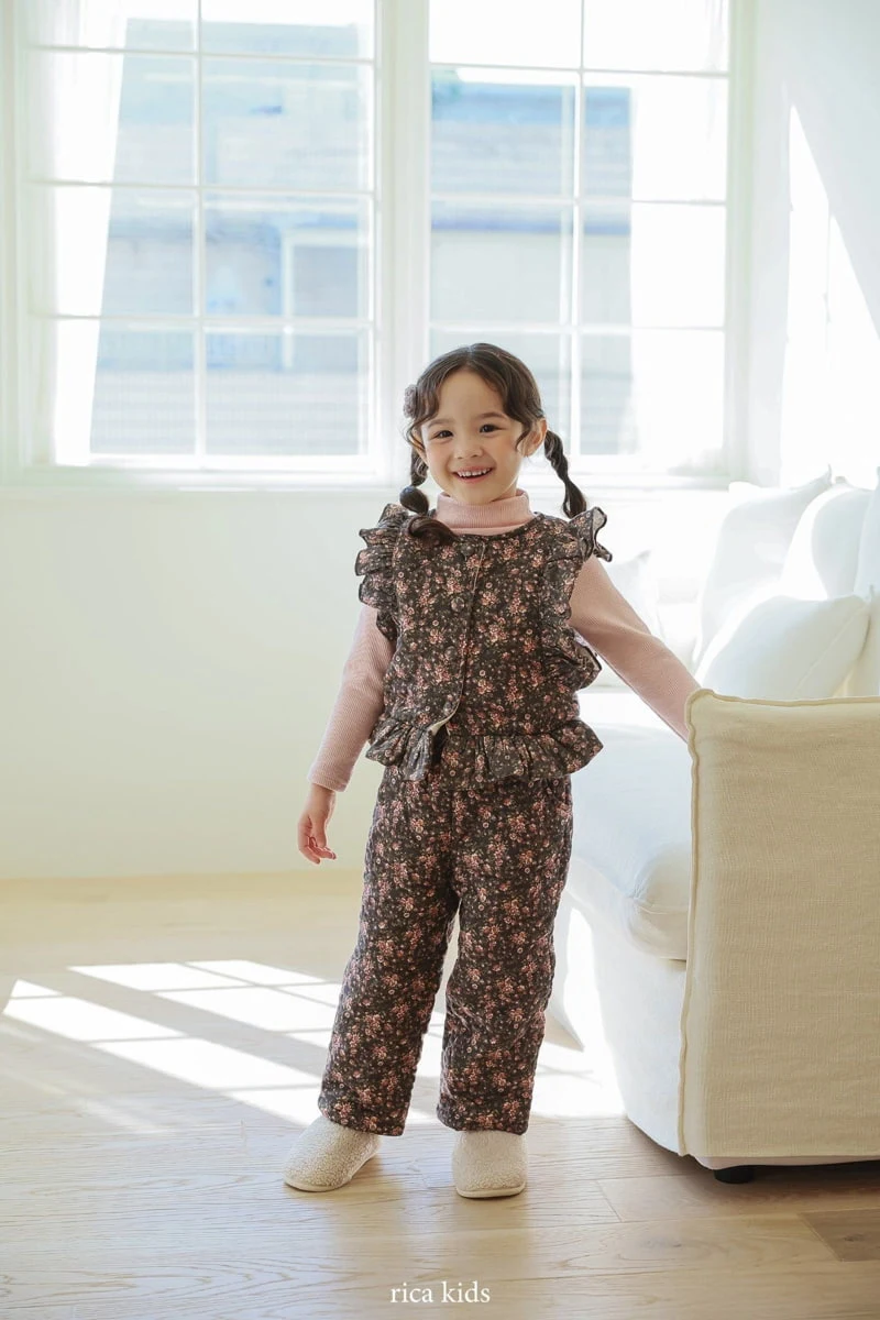 Rica - Korean Children Fashion - #designkidswear - Small Flower Quilting Pants - 6