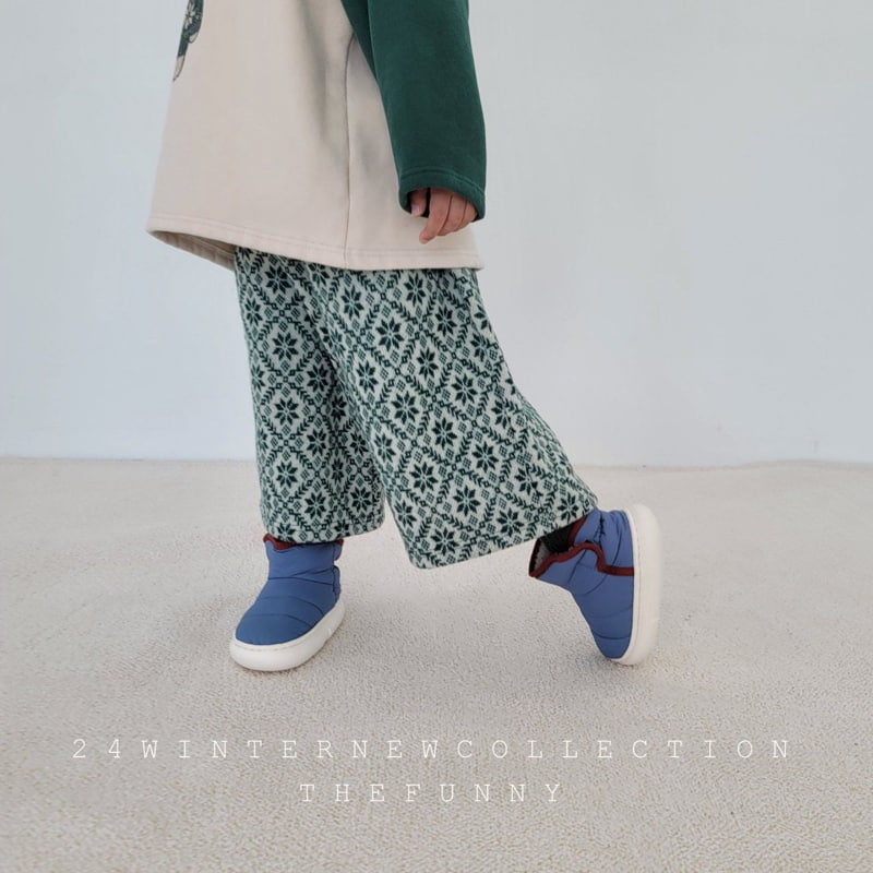 The Funny - Korean Children Fashion - #kidsshorts - Snow Flower Knit Midi Pants - 10